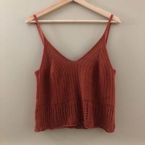 3/$25 💖 burnt orange crochet crop top